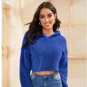 NWOT - Drop Shoulder Crop Teddy Hoodie